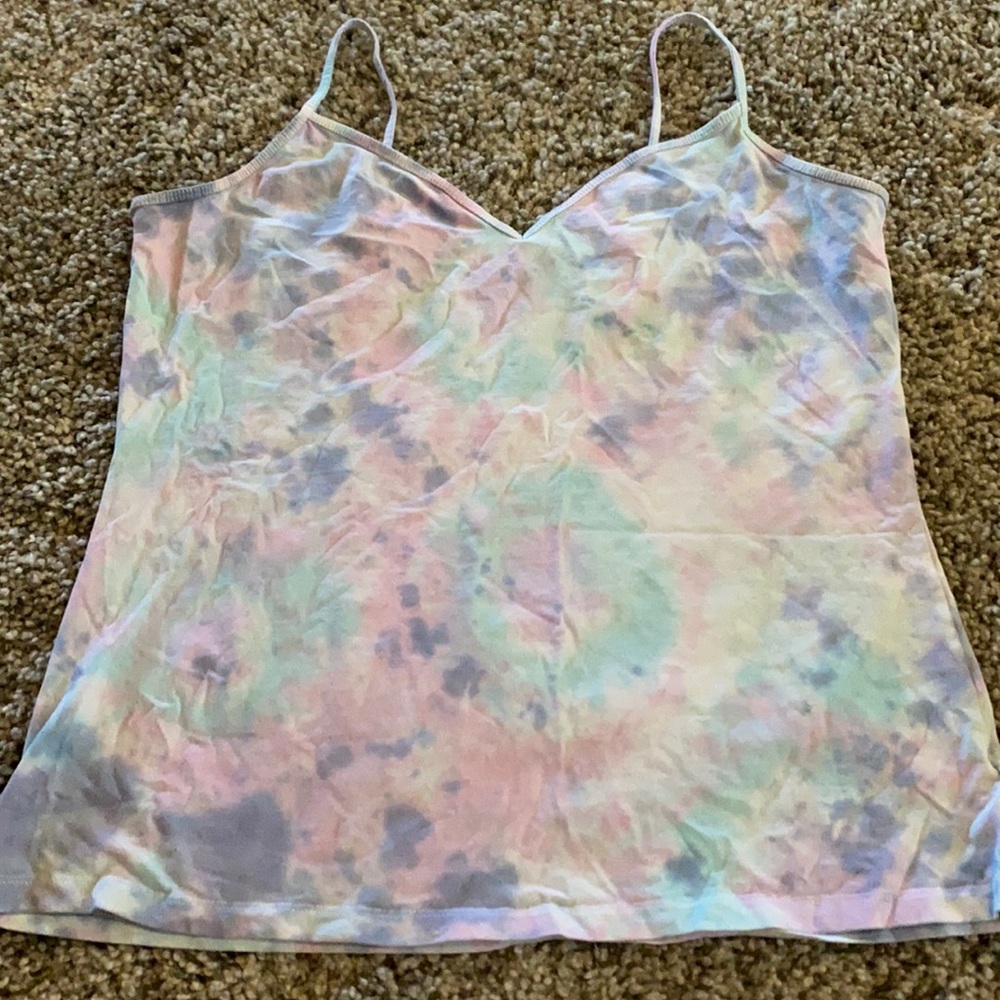 2x old navy tank